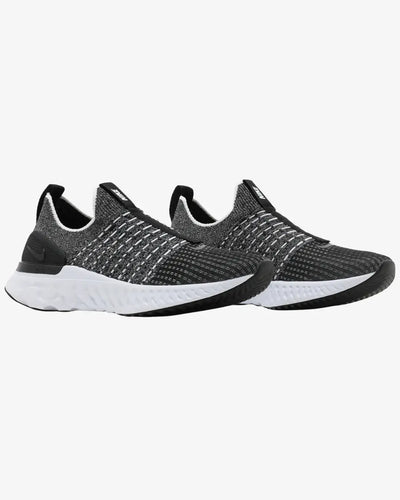 Nike React Phantom Run Flyknit 2 Oreo Wmns Nike
