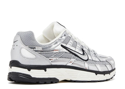 P-6000 Metallic Silver Nike