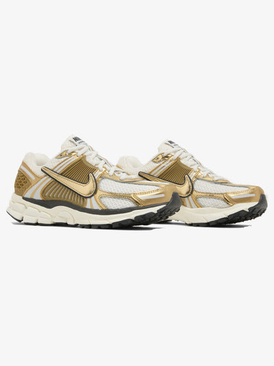Nike Zoom Vomero 5 'Metallic Gold' (W) – pair