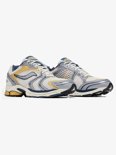 Saucony ProGrid Triumph 4 'Fabricated Future' – pair