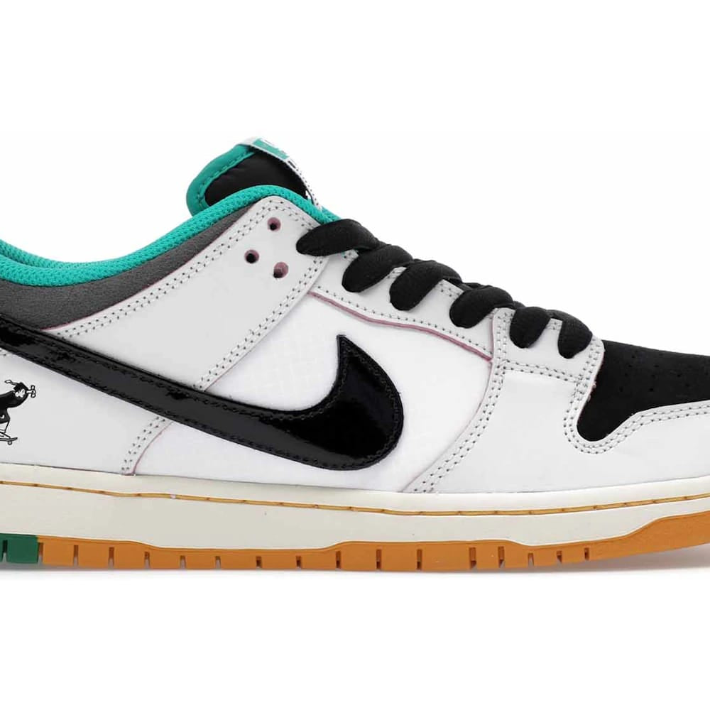 Nike SB Dunk Low CSEF