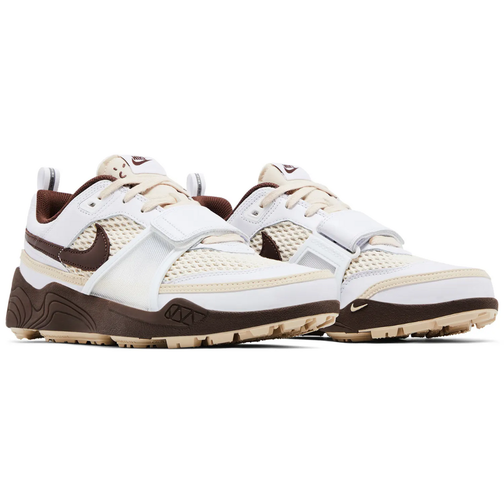 
                      
                        Nike Zoom Field Jaxx Travis Scott Light Chocolate
                      
                    