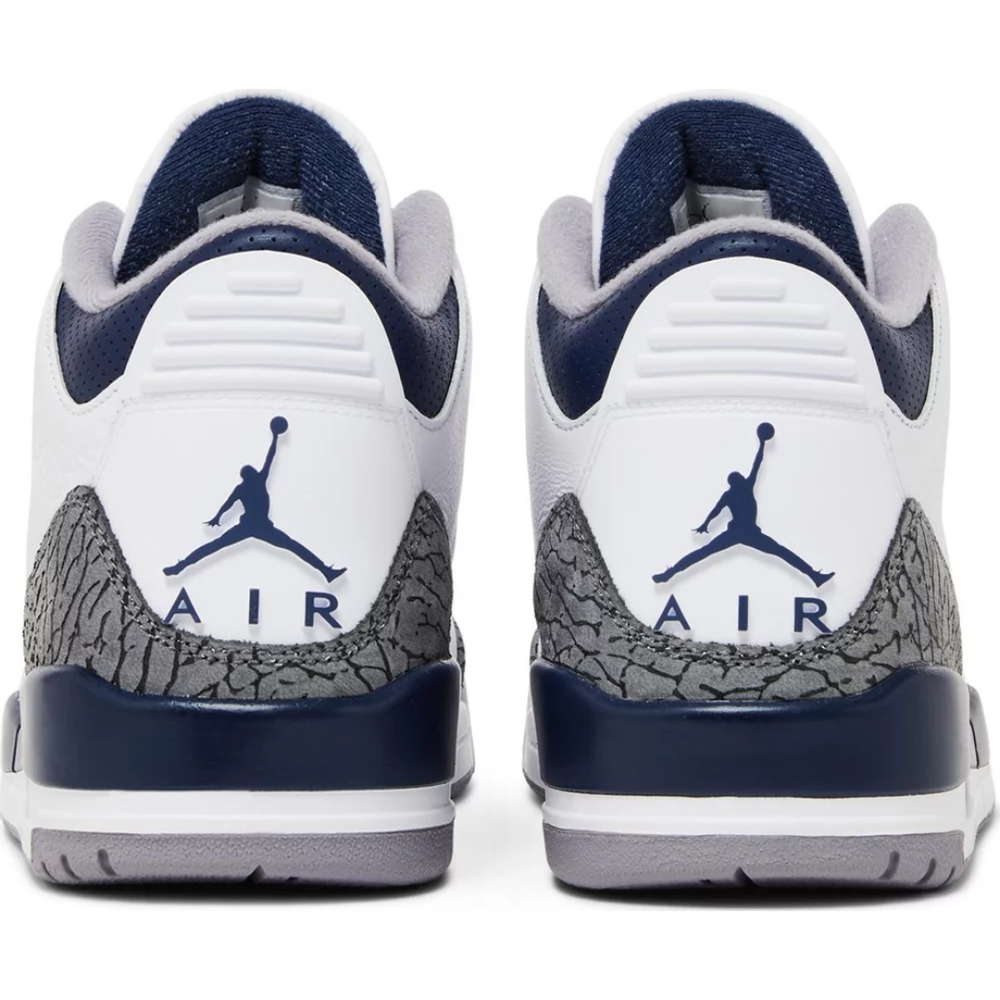 
                      
                        Jordan 3 Retro Midnight Navy
                      
                    