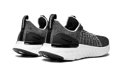 Nike React Phantom Run Flyknit 2 Oreo (Women's)