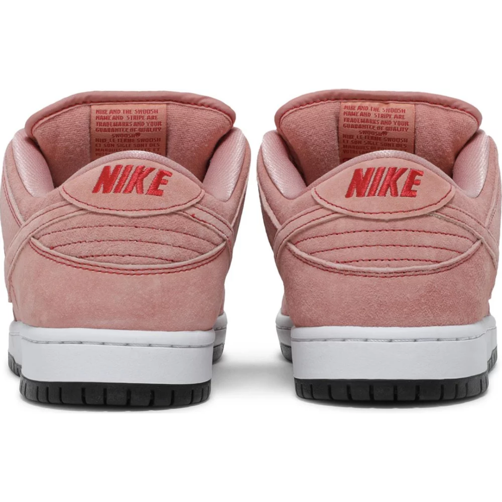 
                      
                        Nike SB Dunk Low Pink Pig
                      
                    