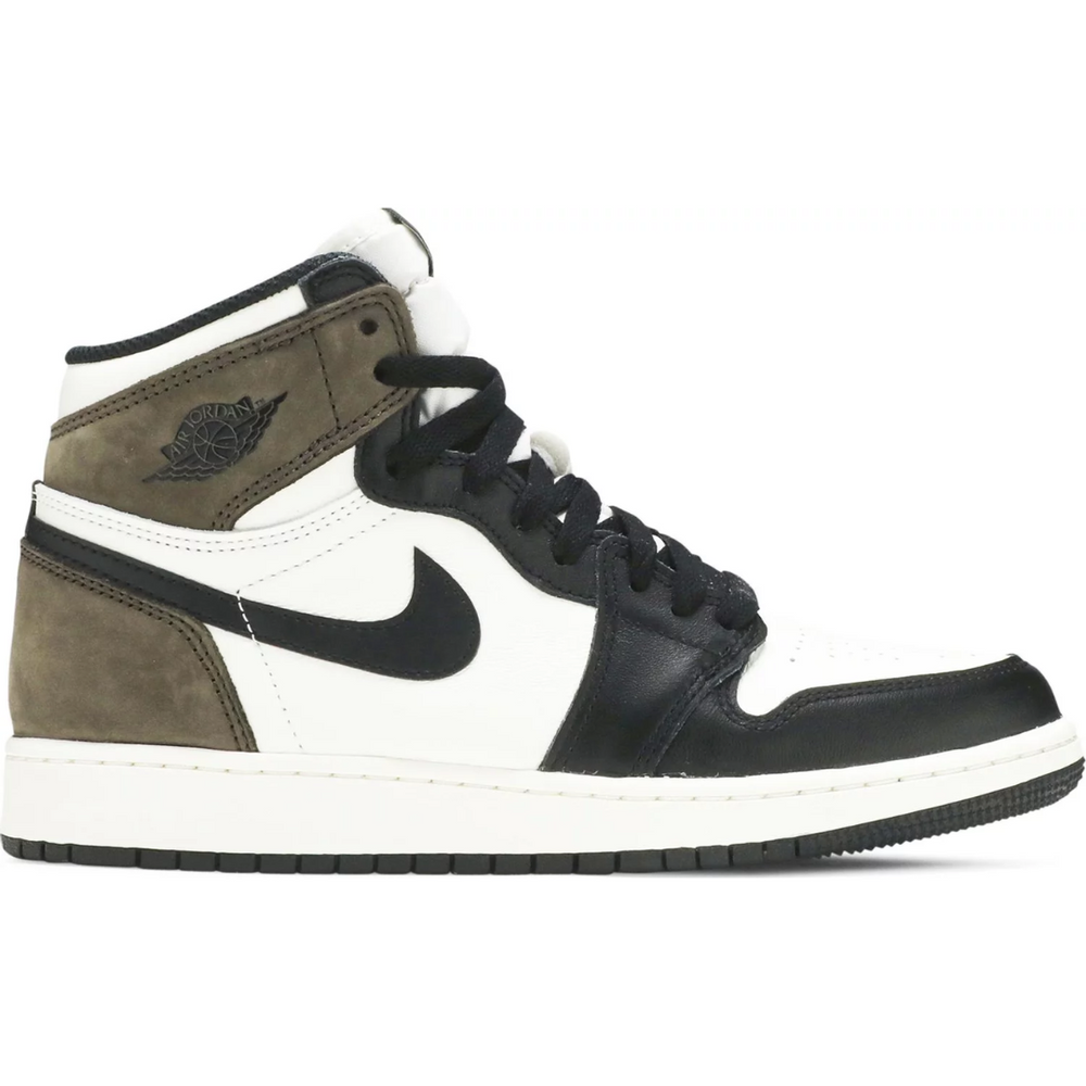 
                      
                        Jordan 1 Retro High Dark Mocha (GS)
                      
                    