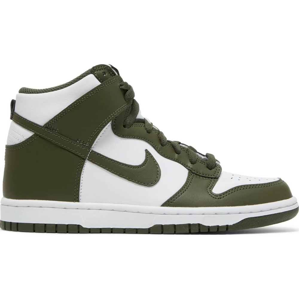 
                      
                        Nike Dunk High Retro Cargo Khaki (GS)
                      
                    