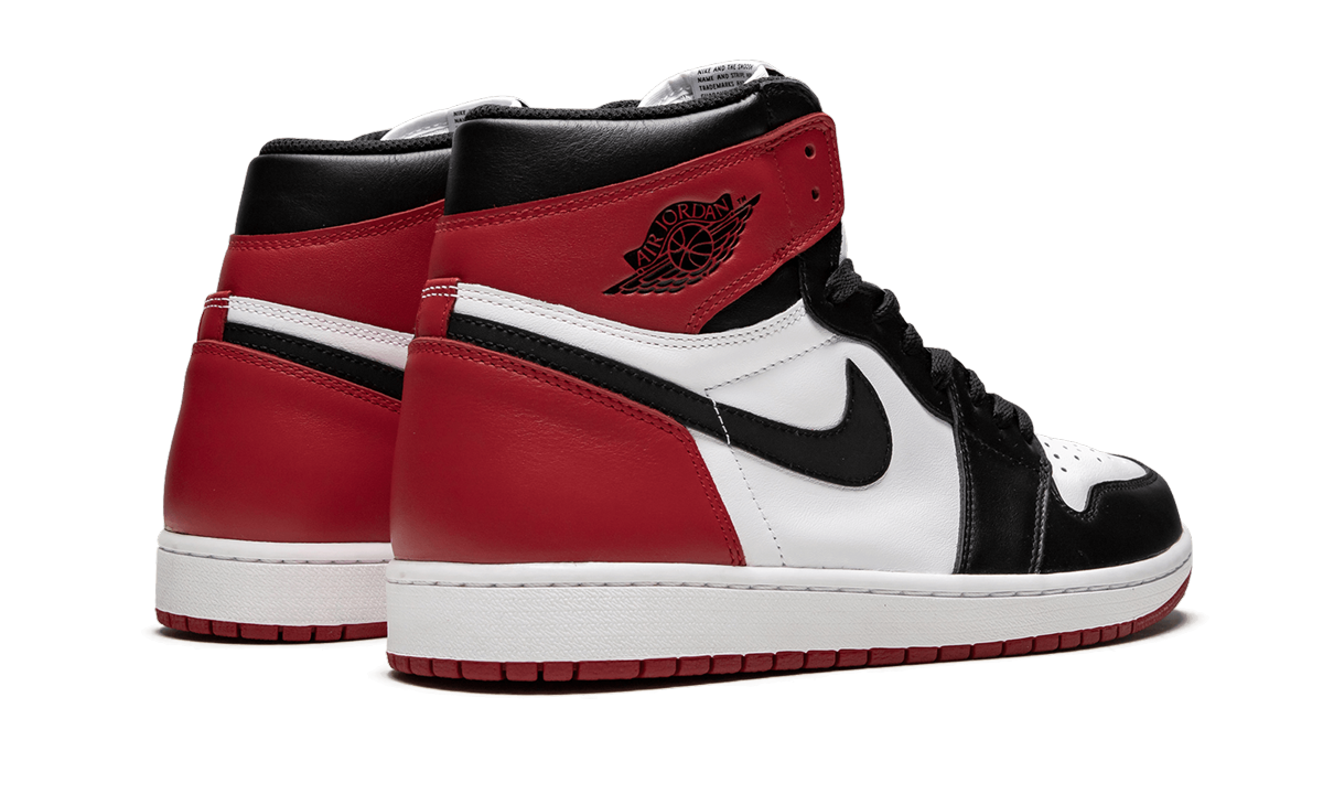 Jordan 1 Retro Black Toe (2016)