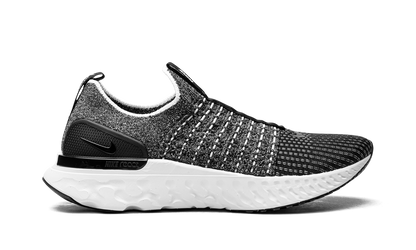 Nike React Phantom Run Flyknit 2 Black White Blend