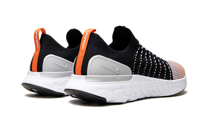 Nike React Phantom Run Flyknit 2 Black Team Orange