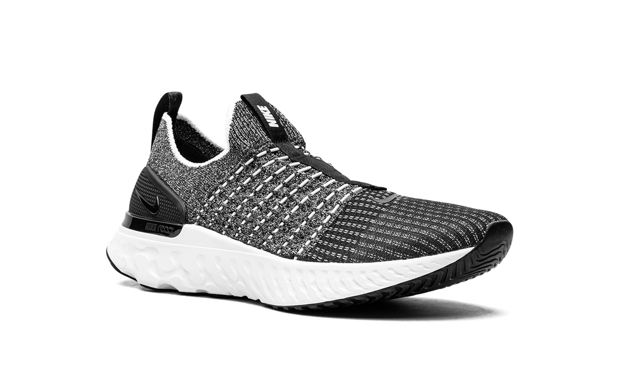 Nike React Phantom Run Flyknit 2 Oreo (Women's)